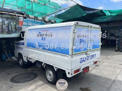 สติ๊กเกอร์ติดรถตู้ทึบ