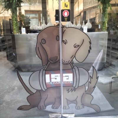 ร้านตัดสติ๊กเกอร์ติดกระจก